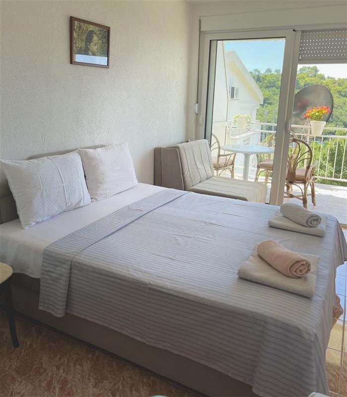 Apartmani Neda Bane Petrovac Екстер'єр фото